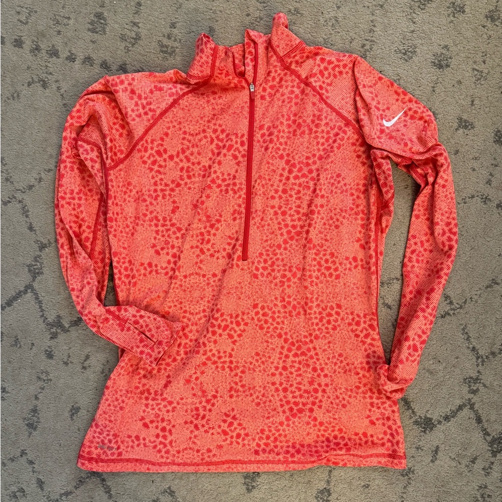 Nike pro top